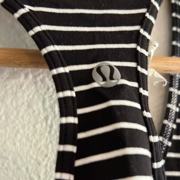 Lululemon Tank Top - Picture 5 of 5